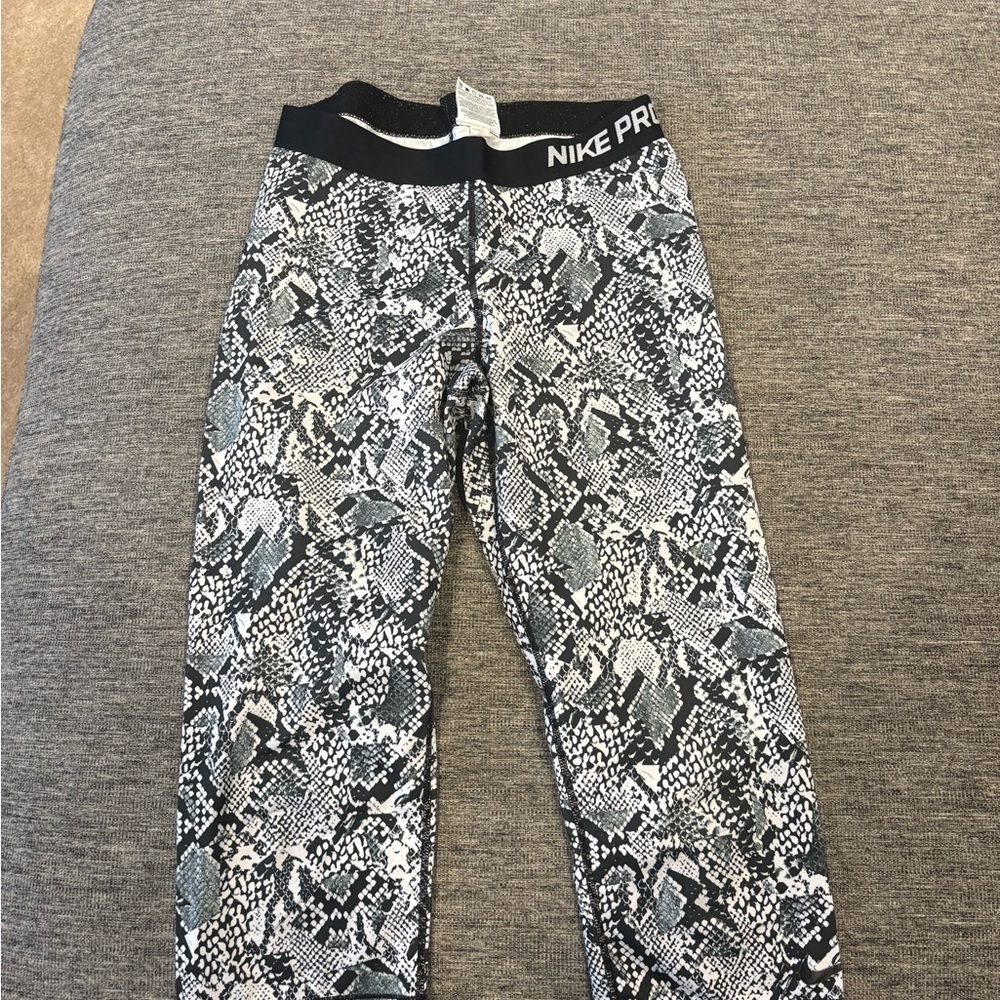 Nike Black and White Snake Print Leggings